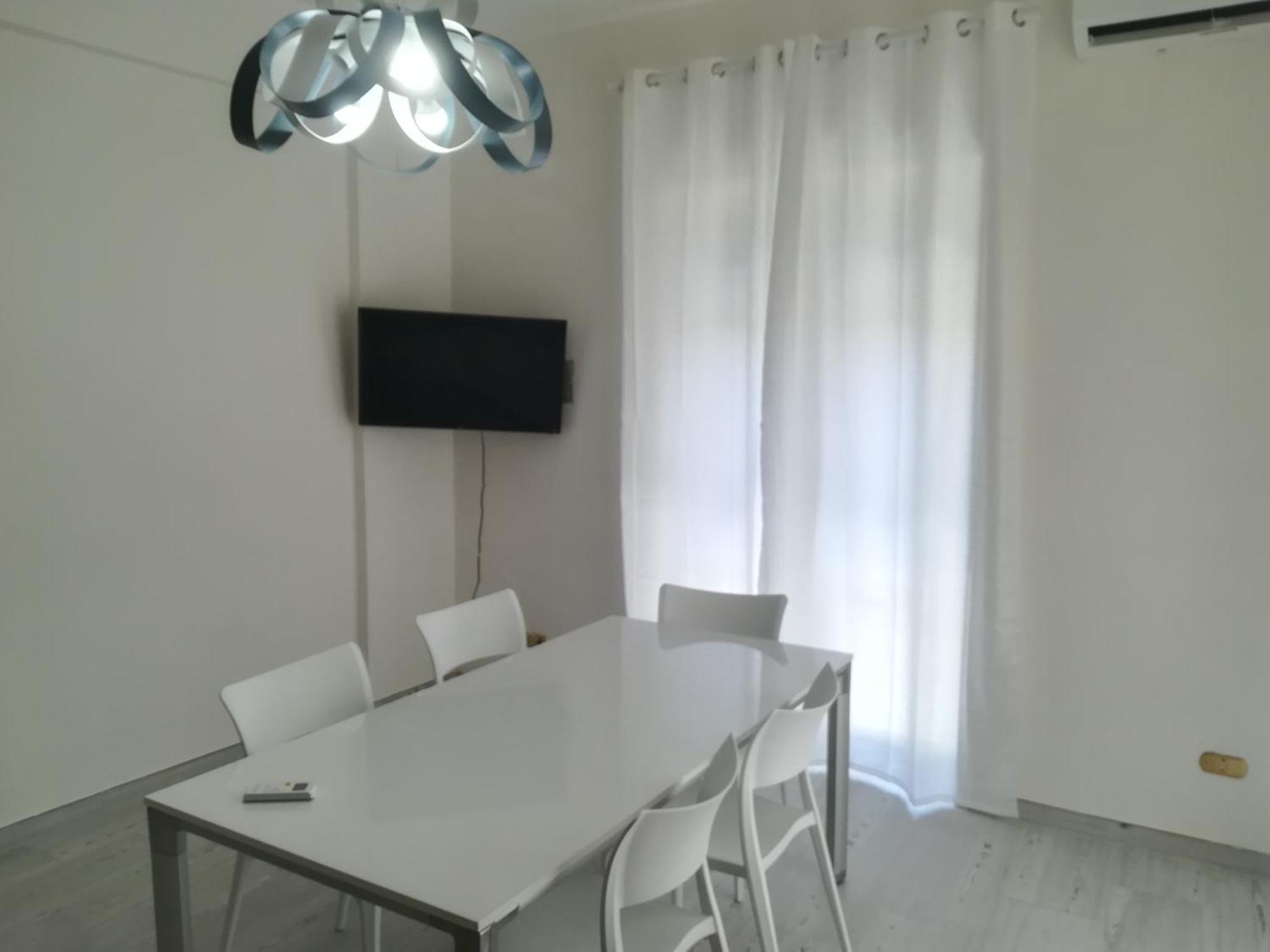 Home Mazzei Piazza Bilotti Cosenza Chambre photo